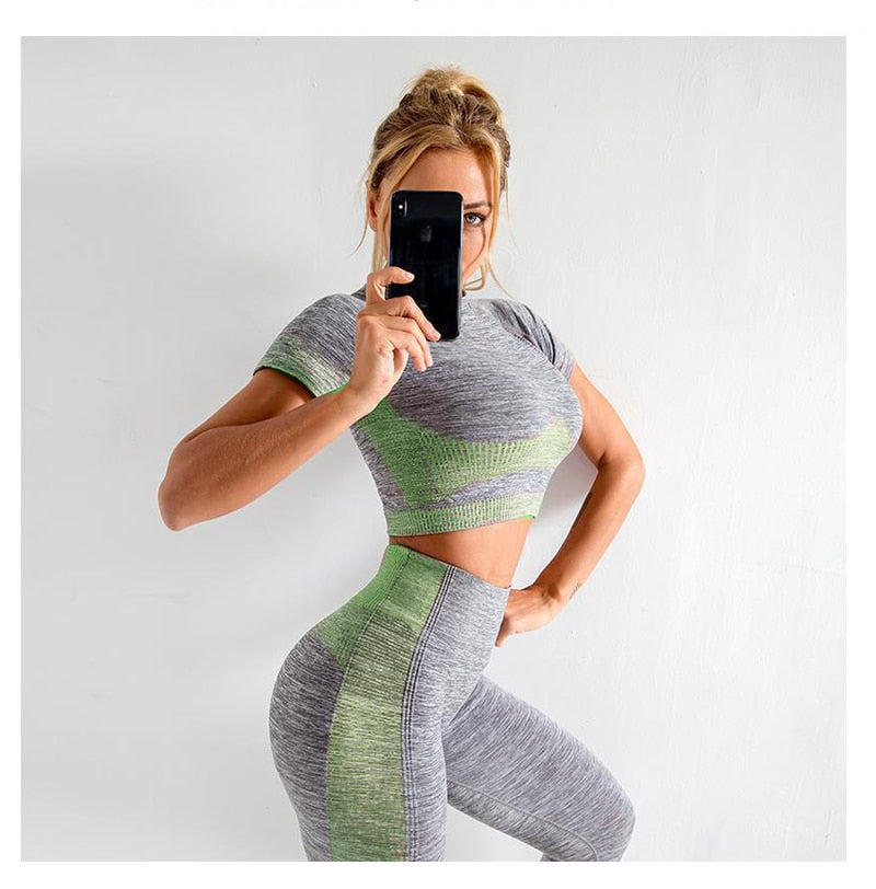 women yoga set gym clothing Female Sport fitness suit Running Clothes yoga top+ Leggings women Seamless gym yoga bra suits