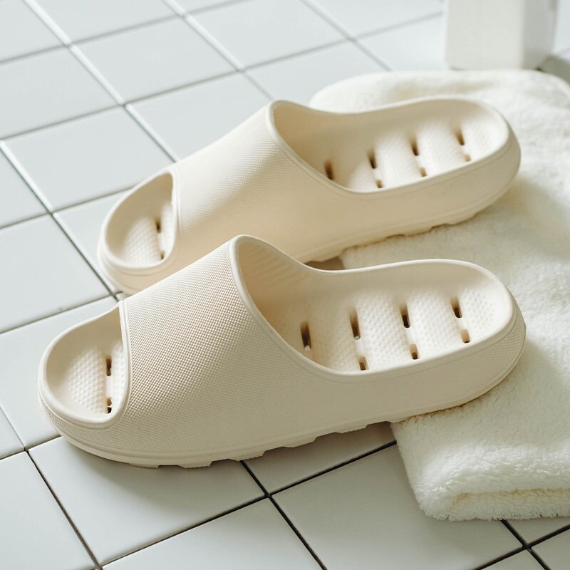 Woman Men Slippers for Home Cloud Slipper