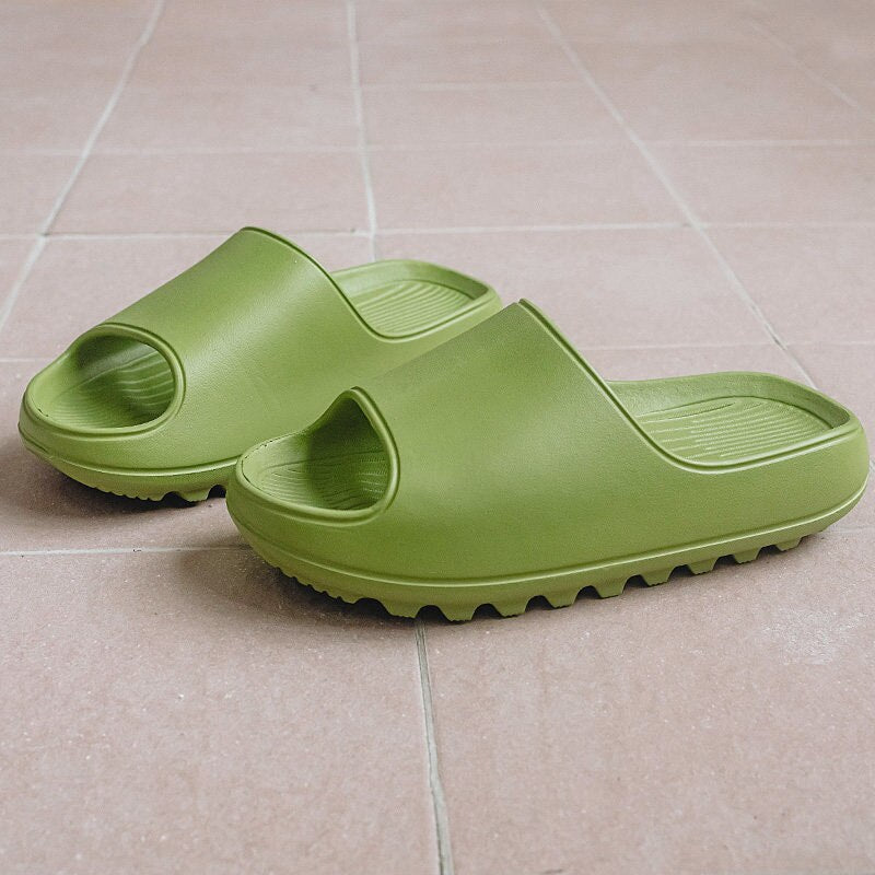 Woman Men Slippers for Home Cloud Slipper