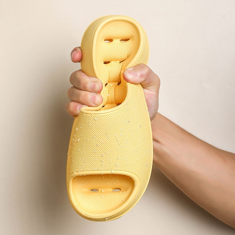 Woman Men Slippers for Home Cloud Slipper