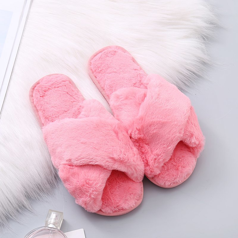 Womens Fashion Warm Fluffy Slippers Indoor Cozy Faux Fur Cross Flat Shoes Soft Furry Ladies Female Celebrities Floor Slides