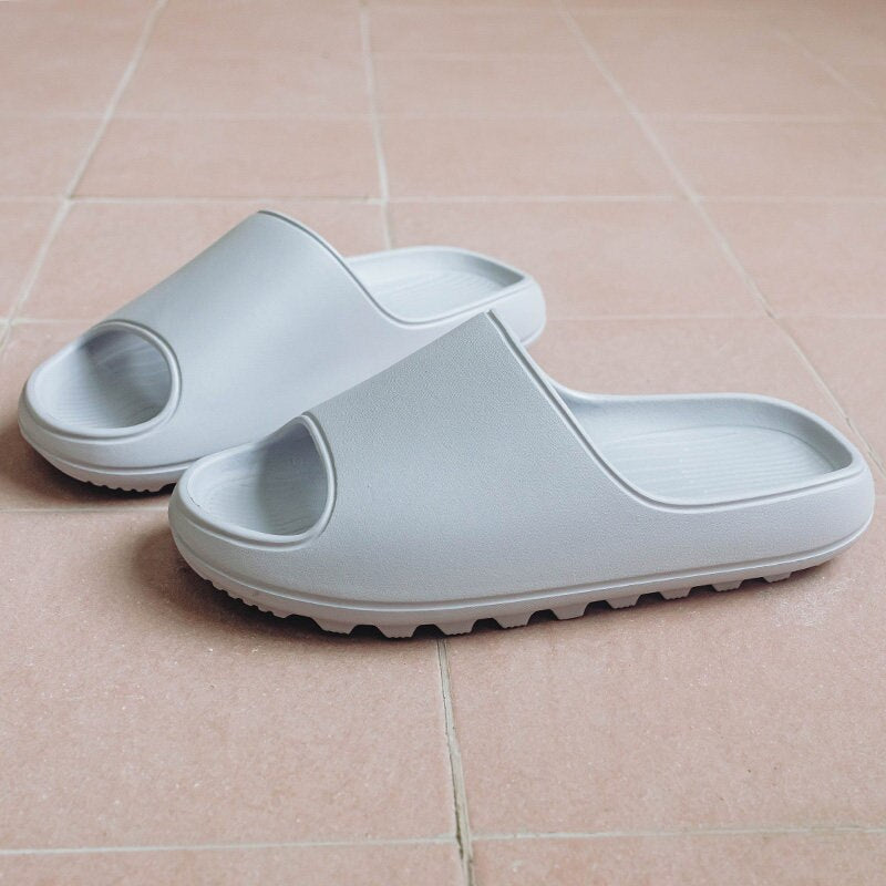 Woman Men Slippers for Home Cloud Slipper